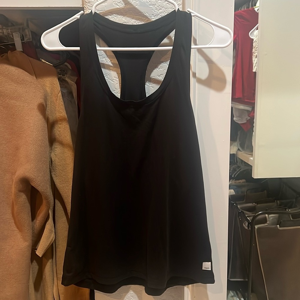 Vuori black tank